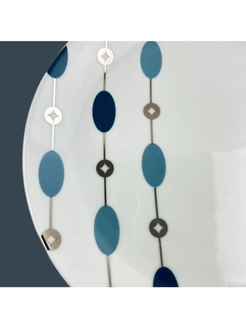 Pier 1 Beaded Garland Salad Dessert Plates Set of 4 Porcelain White Blue